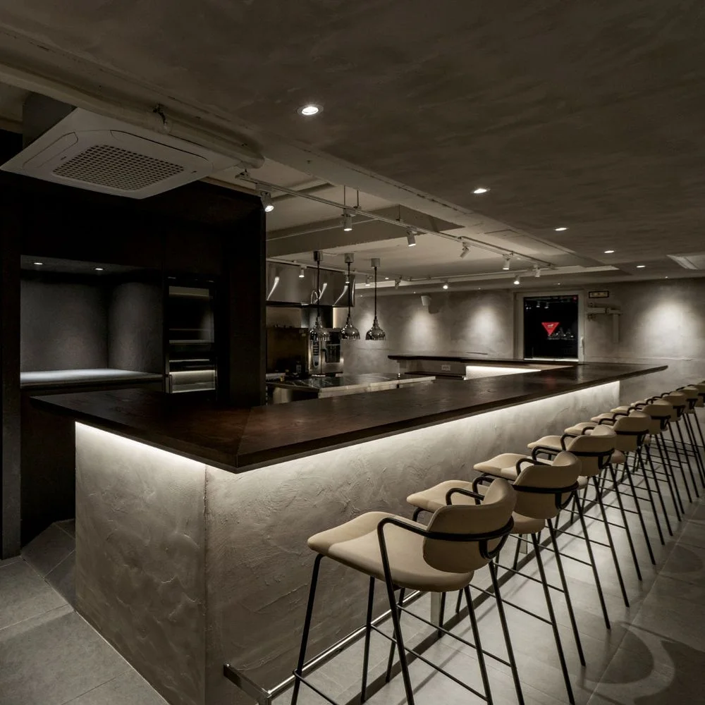 y'east: illuminated dining counter