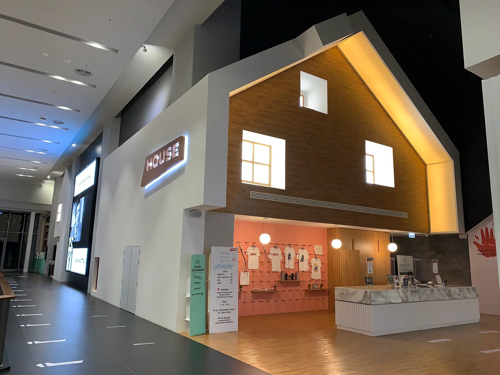 The house-shaped entrance and ticket counter at House Samyan cinema, photographed in July 2020