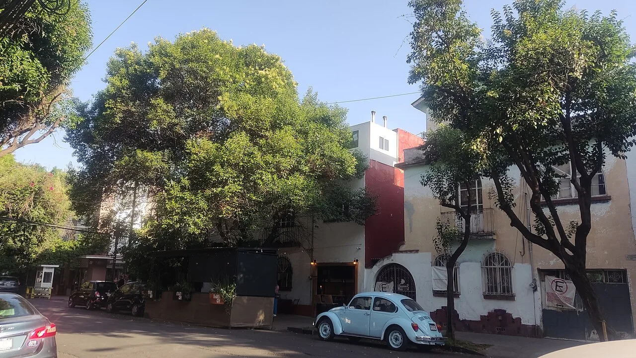 Exterior of Esquina Común (2024)