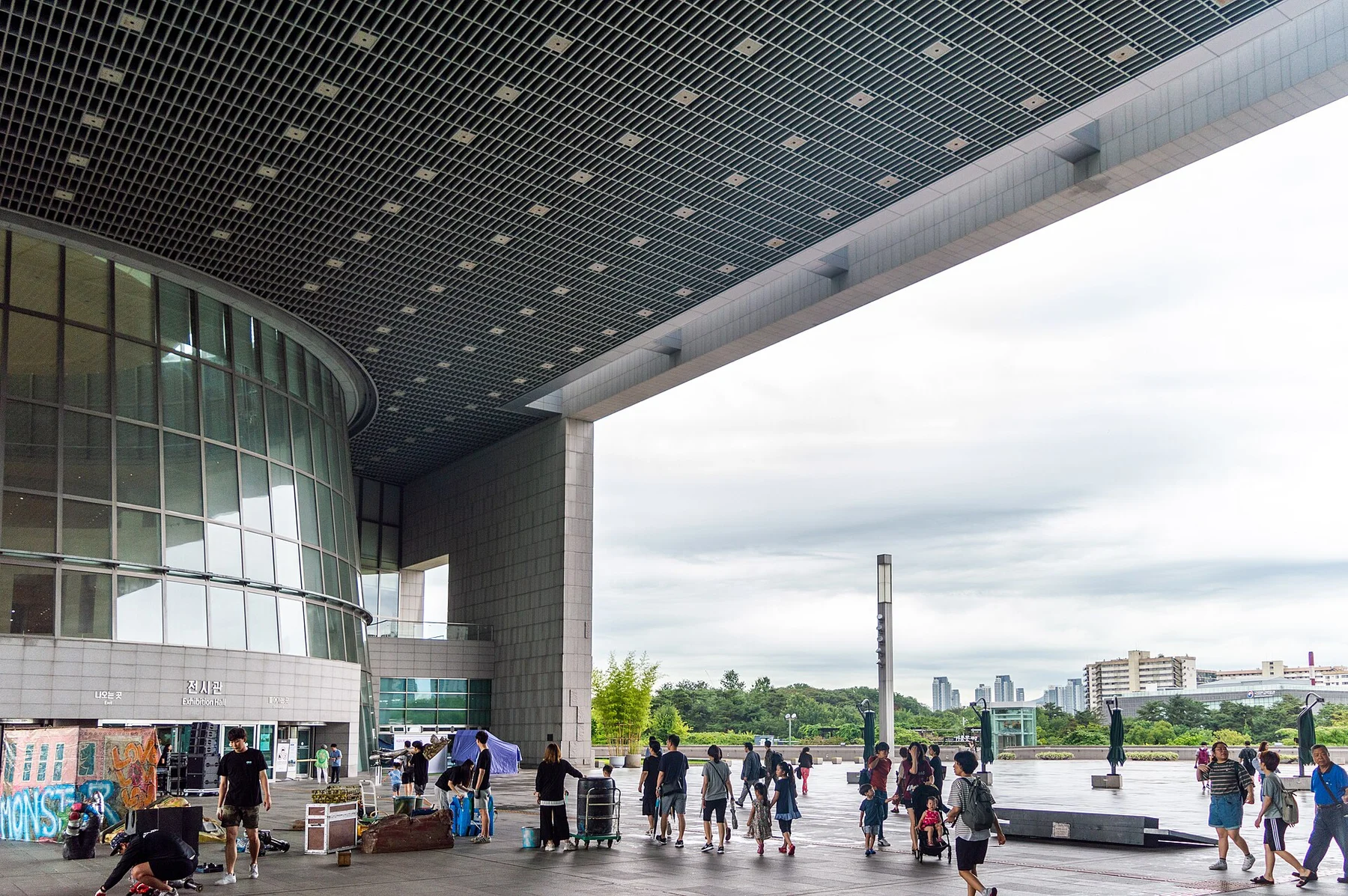 Exterior of the National Museum of Korea, photographed in July 2019