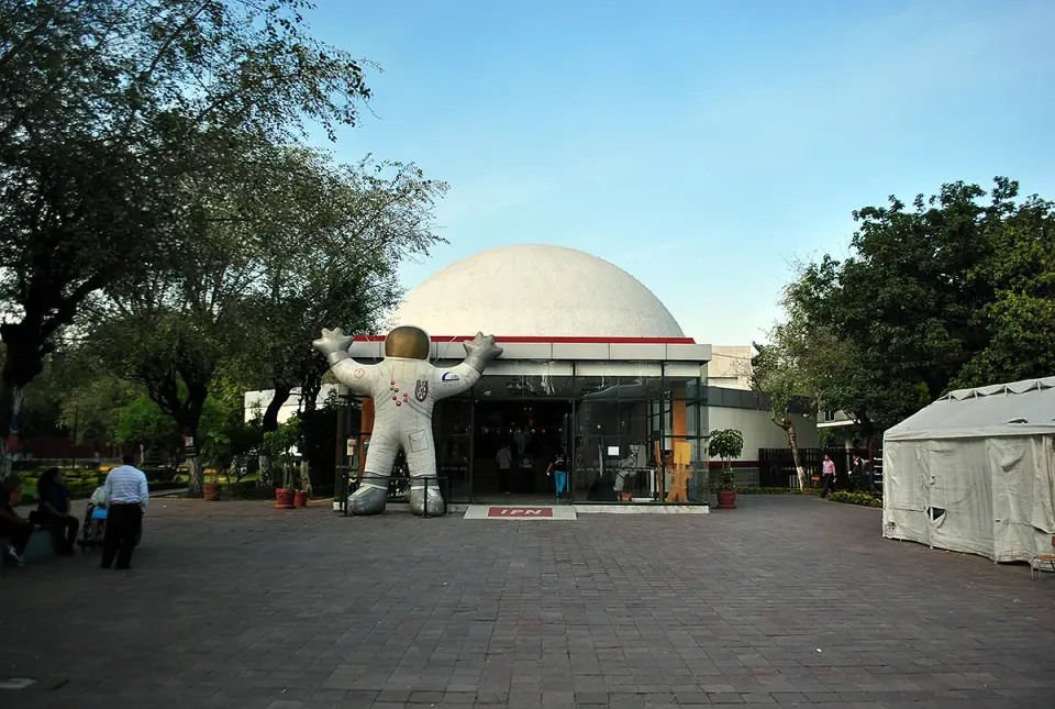 Fotografía de archivo: Planetario Luis Enrique Erro